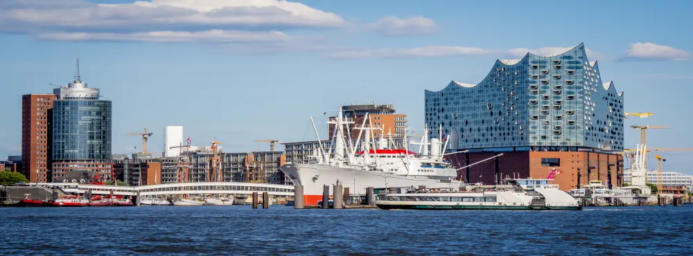 Bild symbolisiert Hamburger Hafen